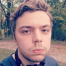 Elajjaz Twitch ، العمر ، الاسم الحقيقي ، صديقة ، الجنسية