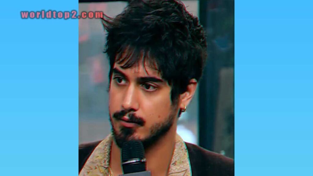 حقائق Avan Jogia bio wiki
